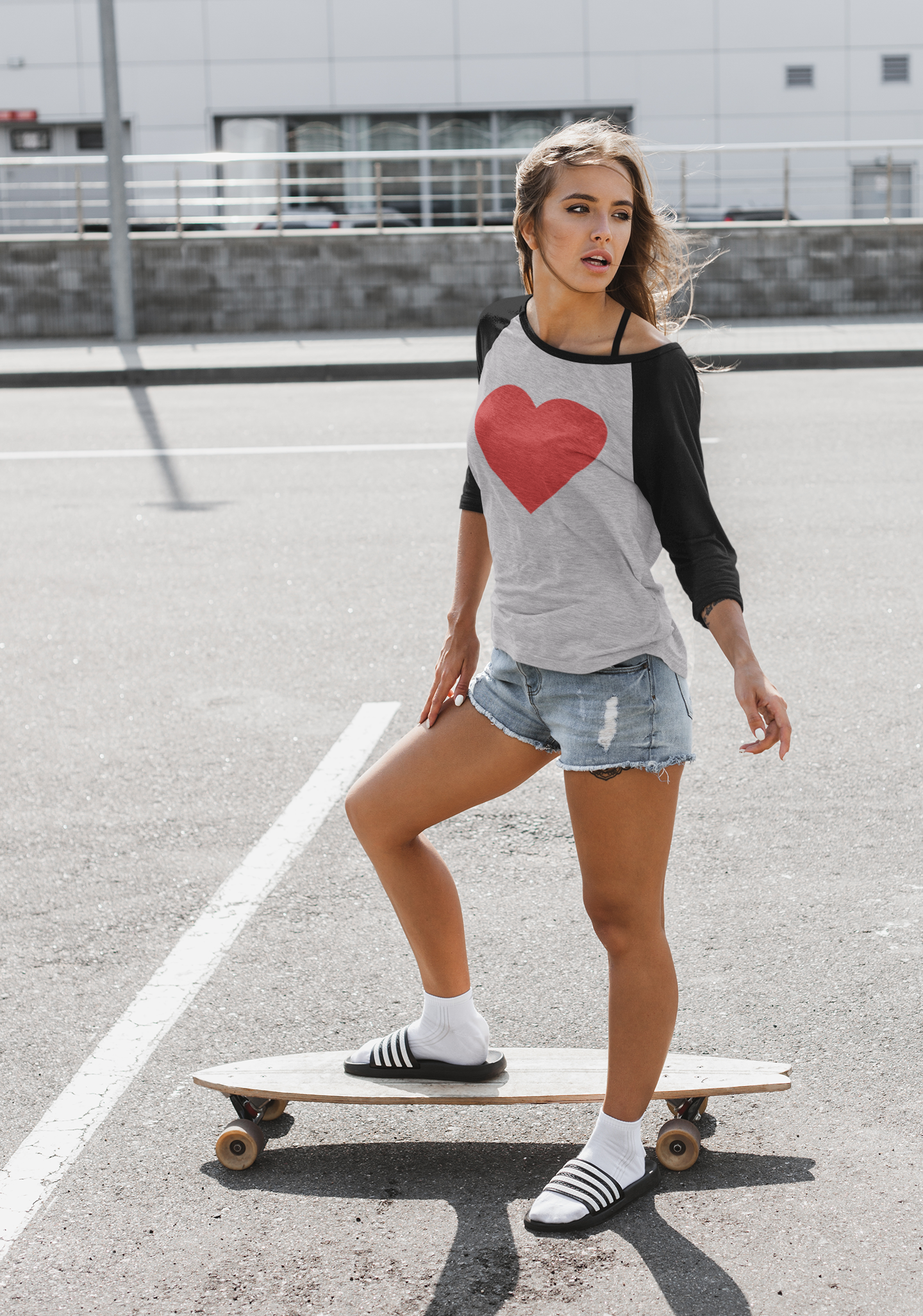 Baseball raglan Tee – Heart Design