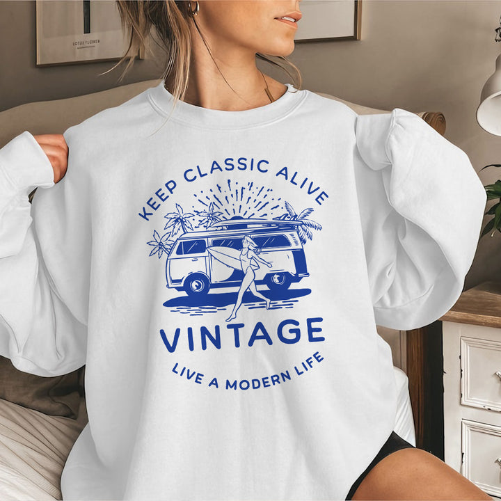 Keep Classic Alive Sweatshirt - Retroglam